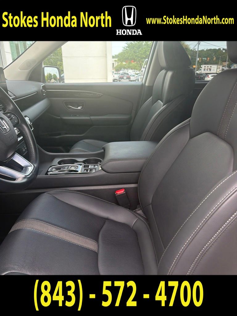 Used 2025 Honda Pilot SUV