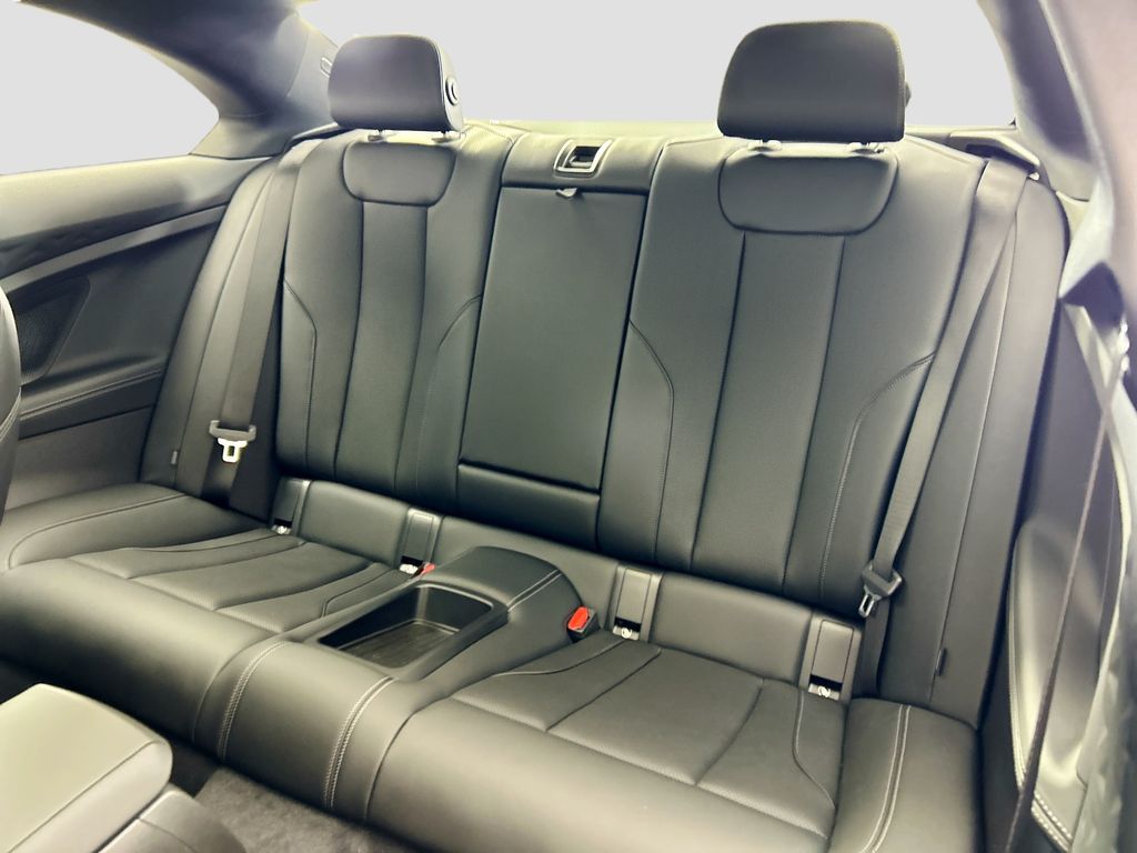 Thumbnail: 2026 BMW 2 Series - 20