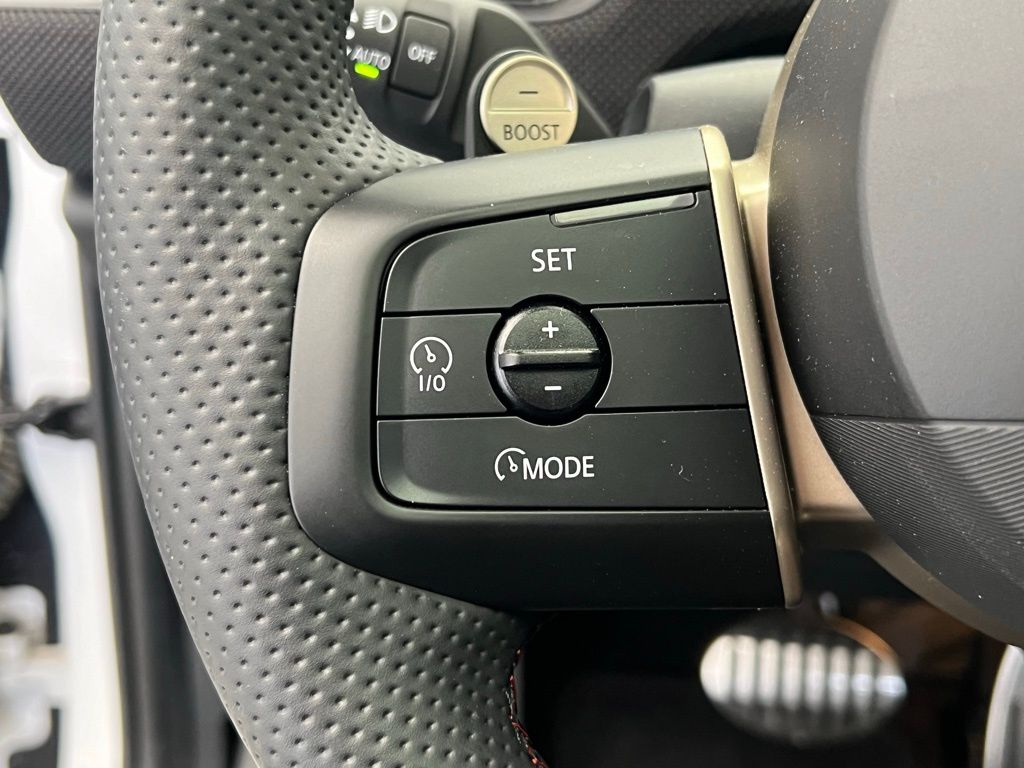 Thumbnail: 2025 MINI Cooper - 22