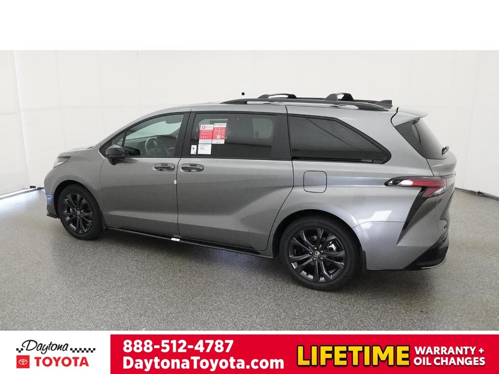 New 2026 Toyota Sienna Van