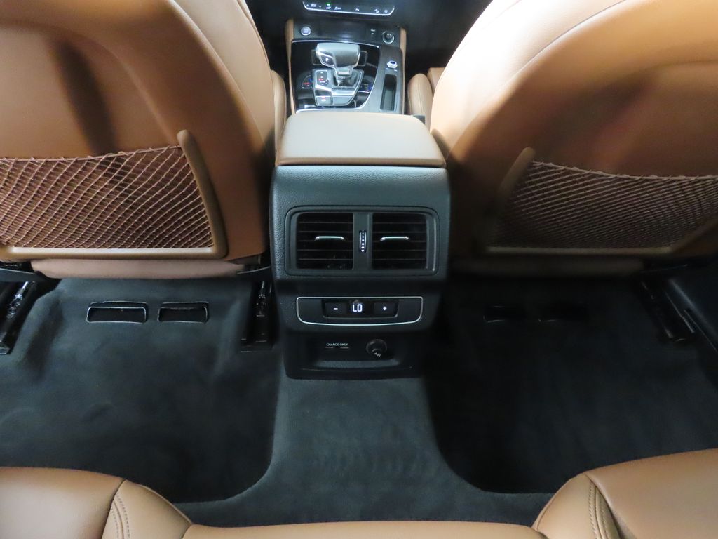 Thumbnail: 2023 Audi Q5 - 27