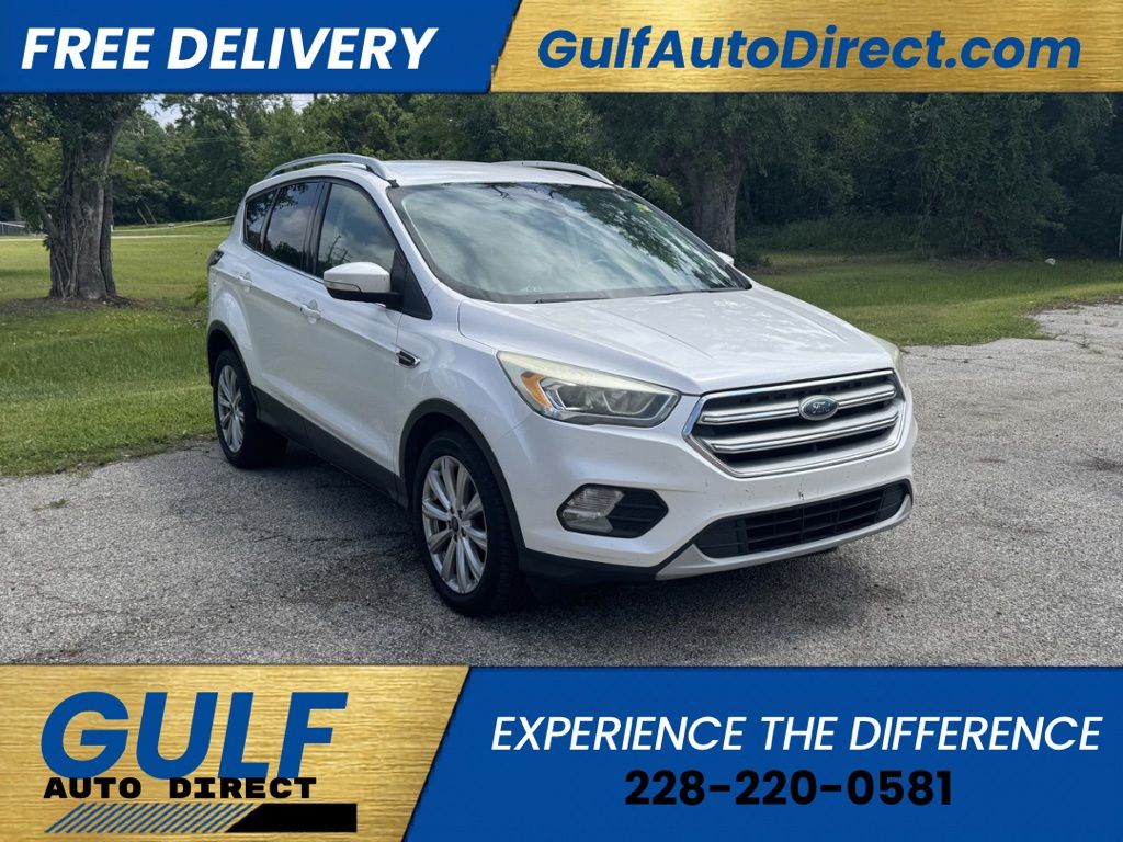 White Platinum Clearcoat Metallic 2017 Ford Escape Titanium FWD SUV / Crossover Front-Wheel Drive 6-Speed Automatic