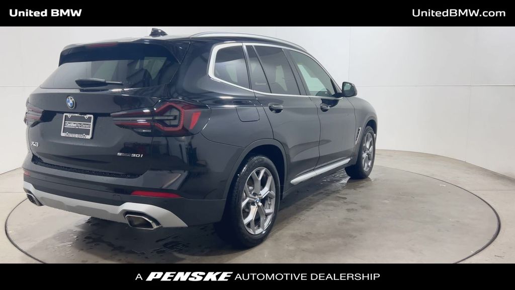 Thumbnail: 2024 BMW X3 - 8