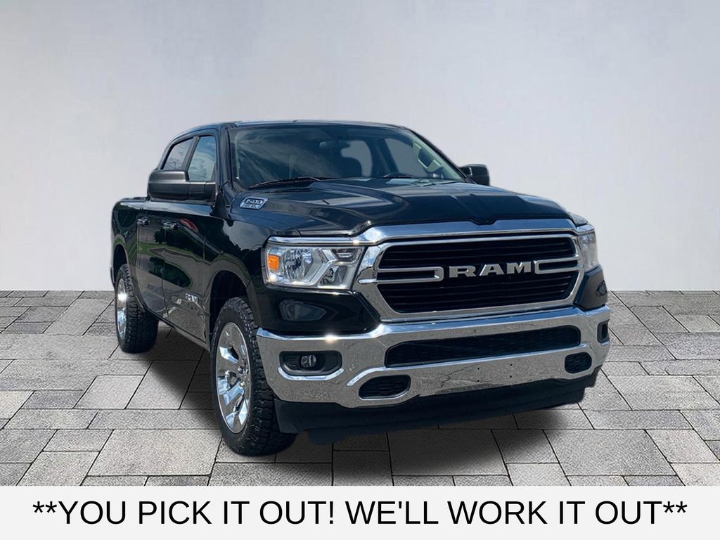 Diamond Black Crystal Pearlcoat 2020 RAM 1500 Pickup Truck Four-Wheel Drive 8-Speed Automatic