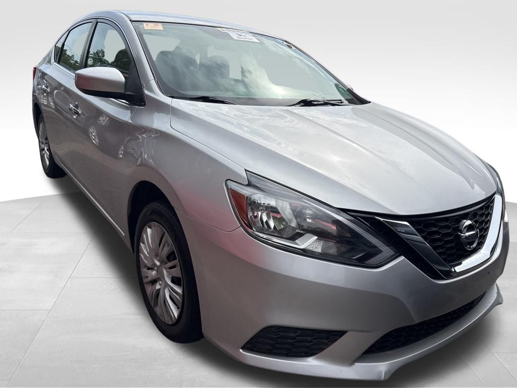Used 2019 Silver Nissan S image 2