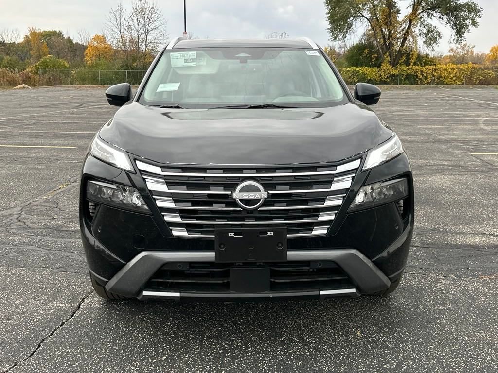 2025 Nissan Rogue SL photo