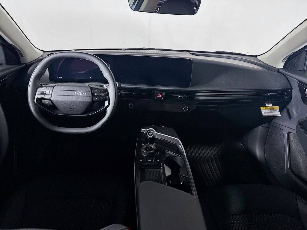 2025 Kia EV6 Light