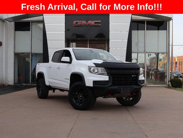 Summit White 2021 Chevrolet Colorado ZR2 Crew Cab 4WD Pickup Truck Four-Wheel Drive 8-Speed Automatic