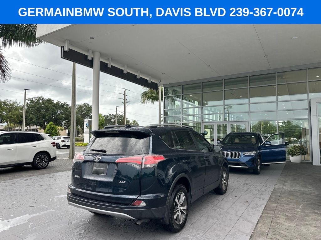 Used 2018 Blue Toyota XLE image 13