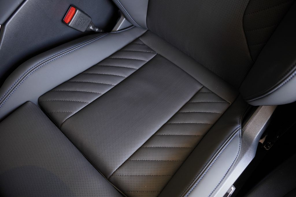 Thumbnail: 2026 BMW X3 - 12