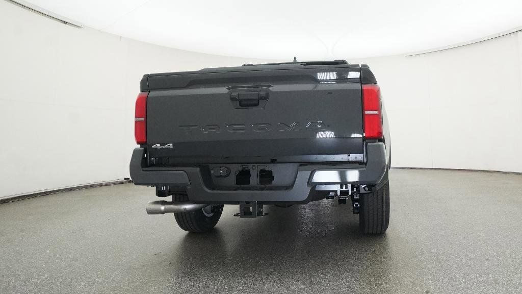 Thumbnail: 2025 Toyota Tacoma - 2
