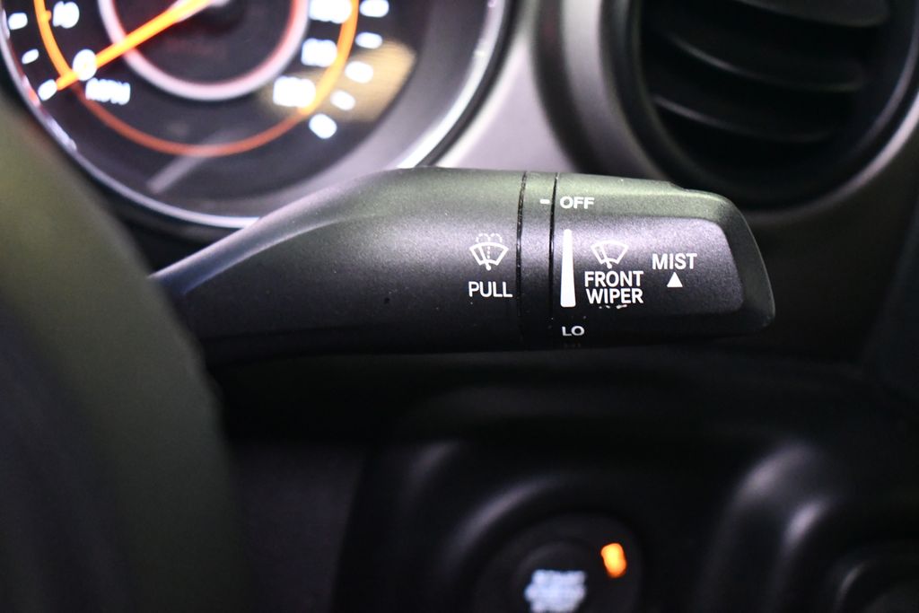 Thumbnail: 2020 Jeep Wrangler - 23