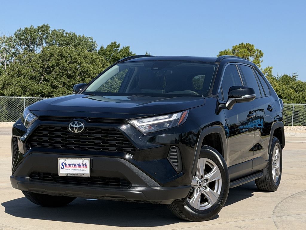 Used 2025 Toyota RAV4 SUV