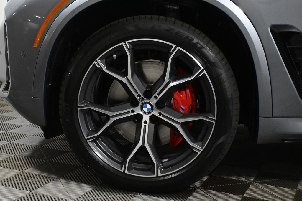 Thumbnail: 2026 BMW X5 - 12