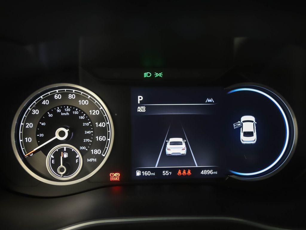 Thumbnail: 2025 Genesis G70 - 14