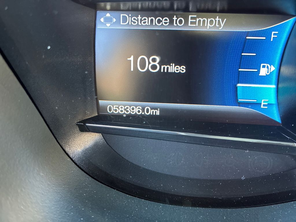 Used 2018 Gray Ford XLT image 12