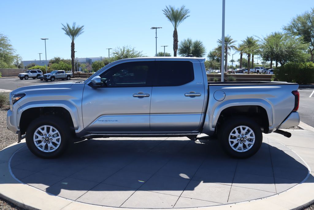 Thumbnail: 2025 Toyota Tacoma - 8