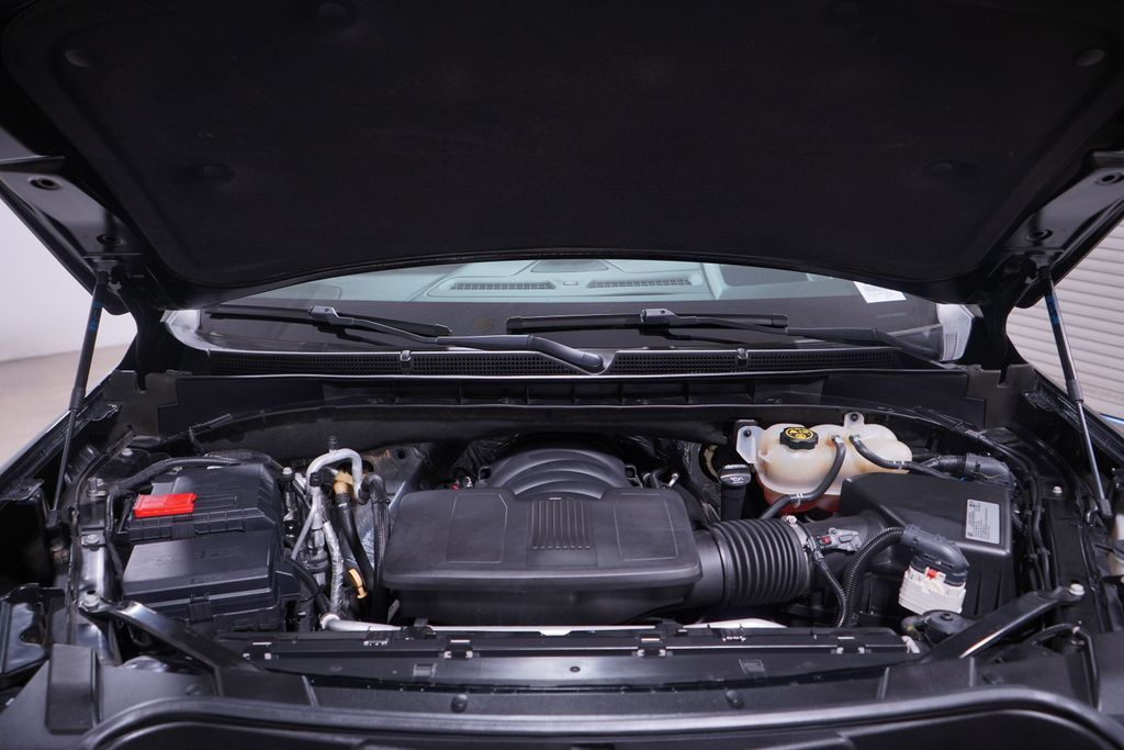 Thumbnail: 2021 GMC Yukon XL - 25