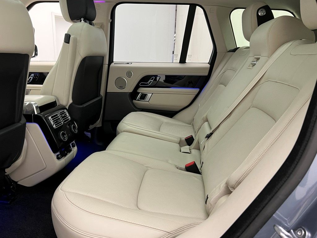 Thumbnail: 2021 Land Rover Range Rover - 22