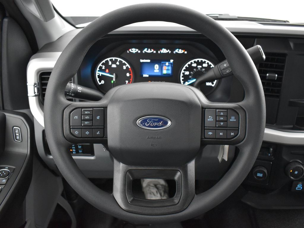 2023 Ford F-350 Super Duty XL