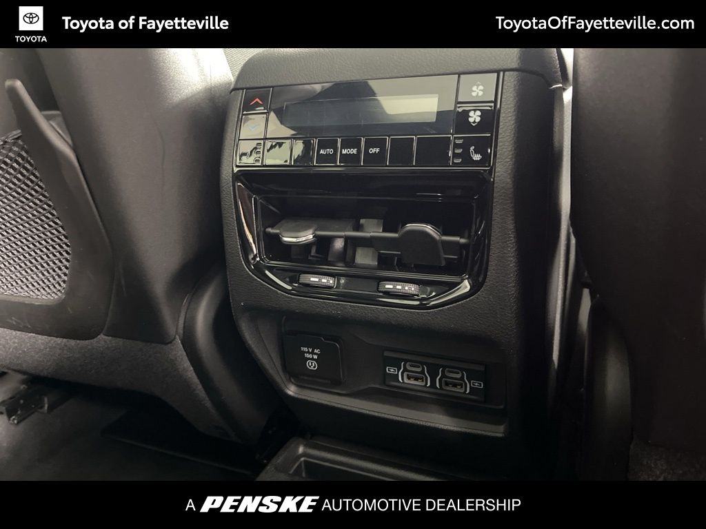 Thumbnail: 2024 Jeep Grand Cherokee L - 9