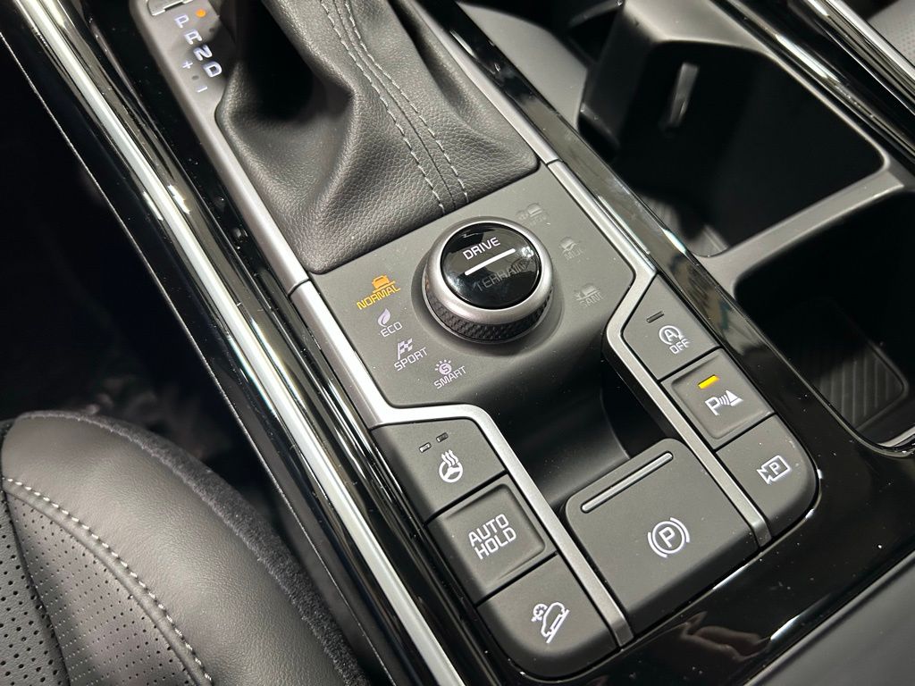new 2026 Kia Sorento car, priced at $41,695