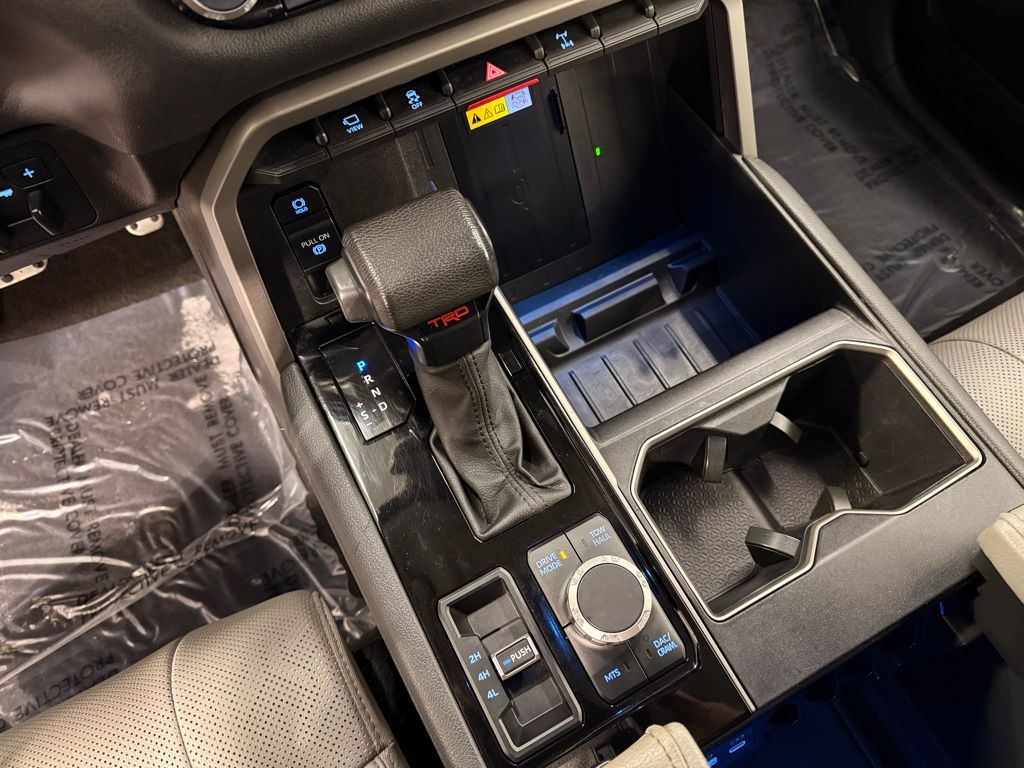 Thumbnail: 2023 Toyota Tundra - 19