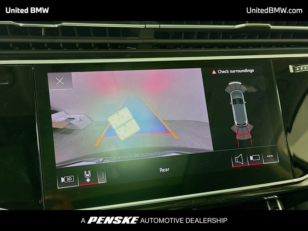 Thumbnail: 2022 Audi Q7 - 9