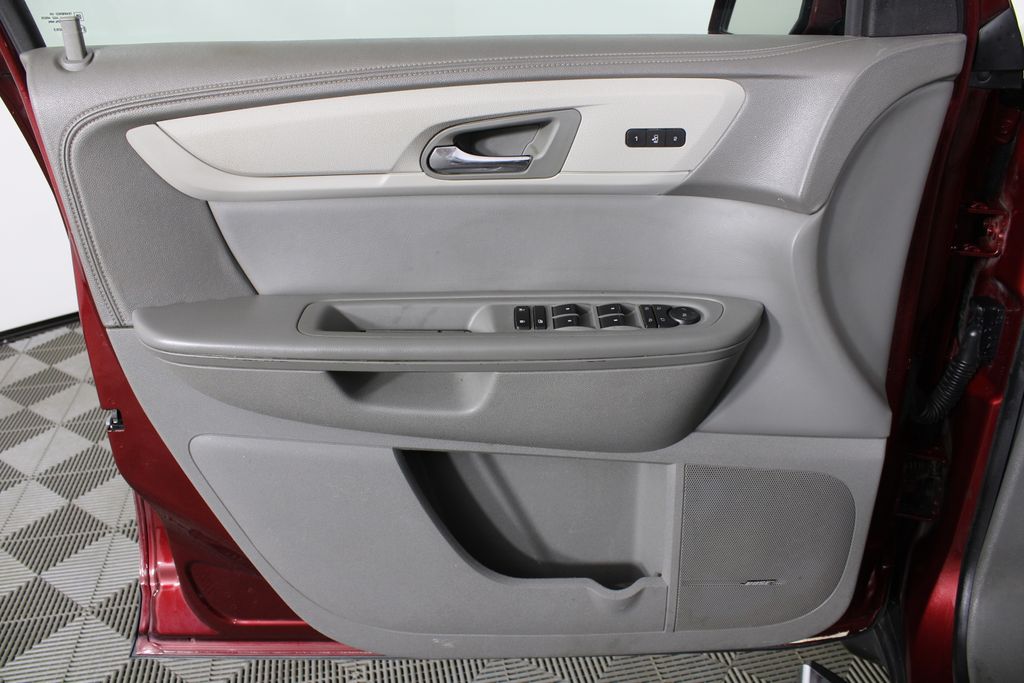 Used 2016 Chevrolet Traverse for sale in 