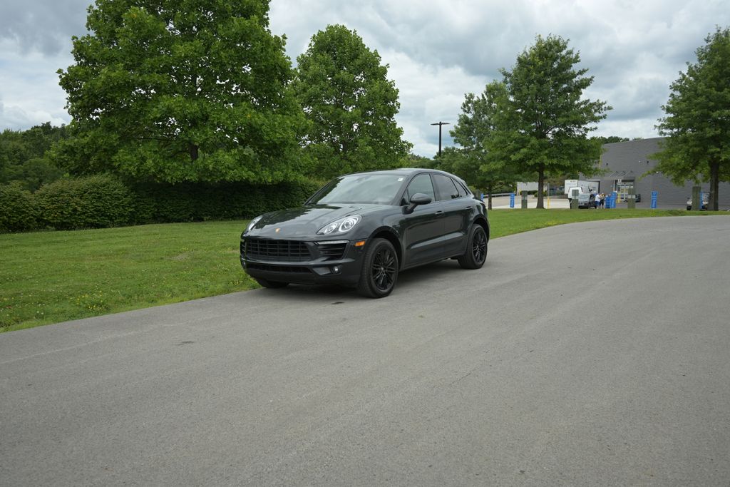 Gray (Volcano Grey Metallic) 2017 Porsche Macan SUV / Crossover All-Wheel Drive 7-Speed Automatic