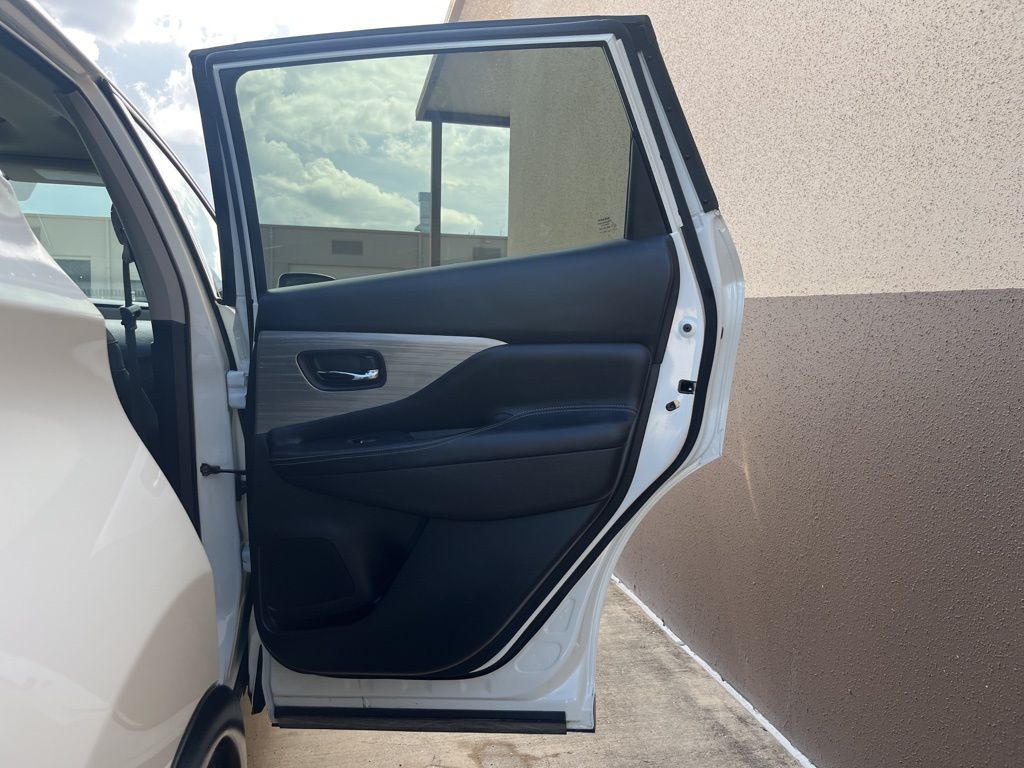 Thumbnail: 2018 Nissan Murano - 20