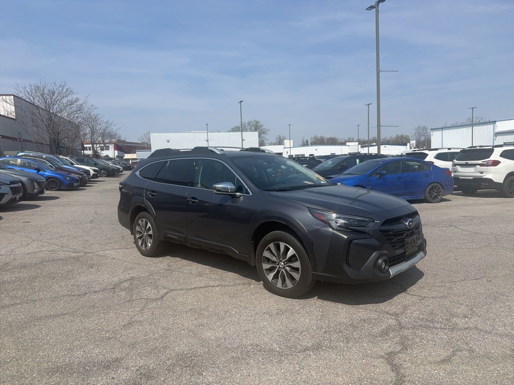 2023 Subaru Outback Touring XT AWD