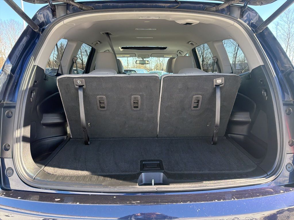 Thumbnail: 2018 Honda Pilot - 23