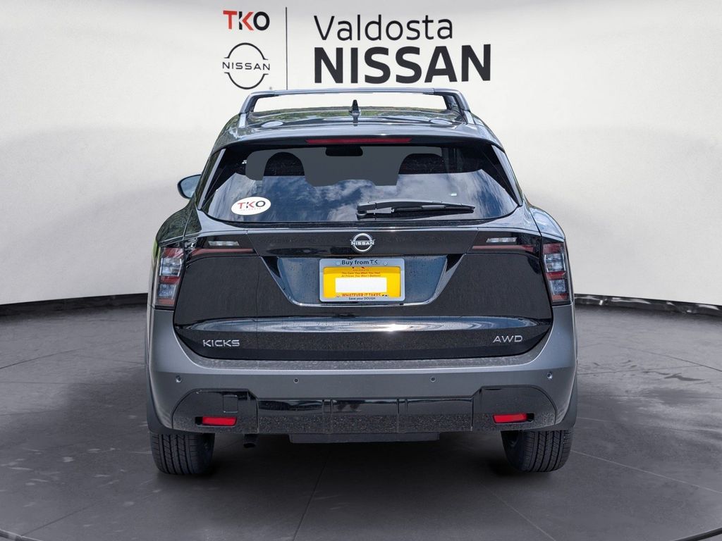 New 2026 Nissan Kicks SUV