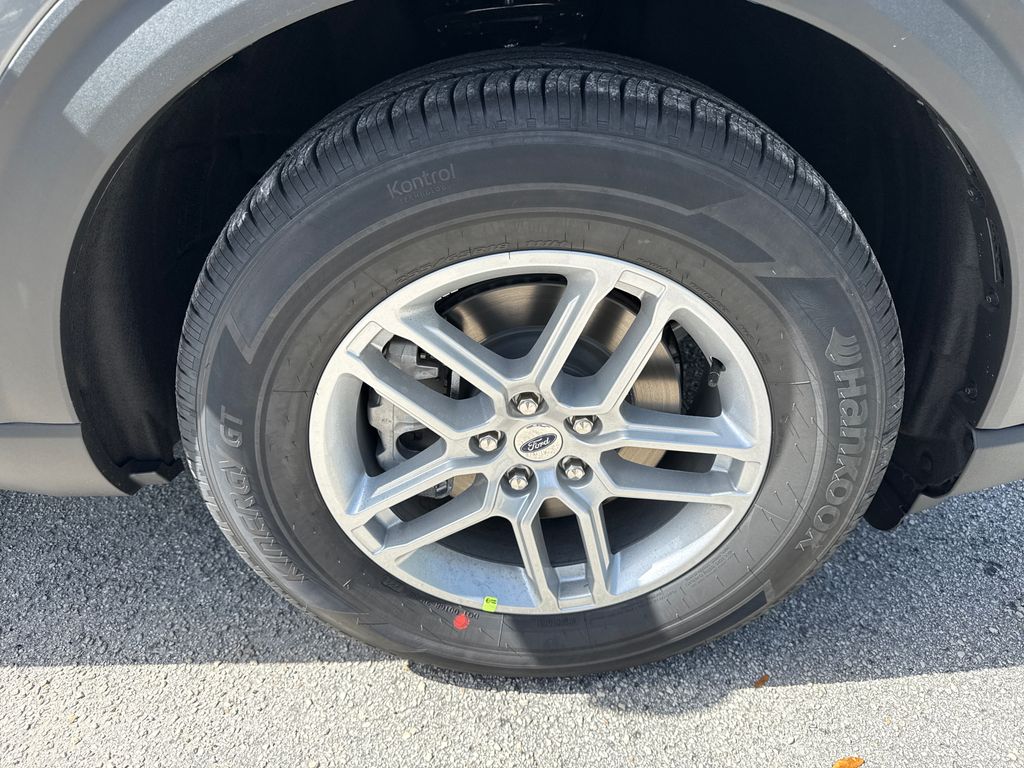 New 2026 Gray Ford Active image 11