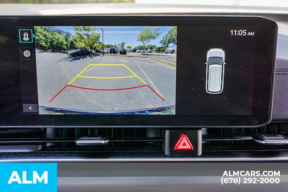 Used 2025 Black Kia LXS image 49
