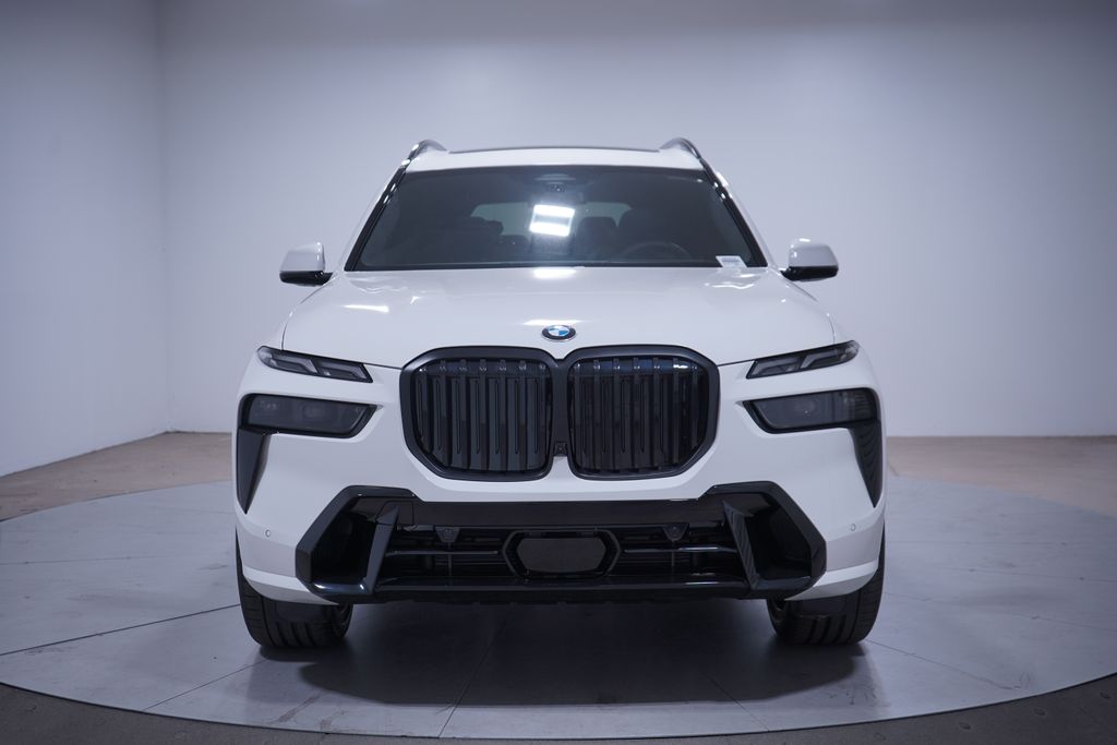 2025 BMW X7 xDrive40i 4