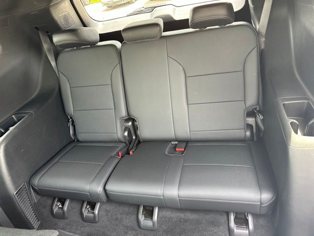 Used 2025 Buick Enclave SUV