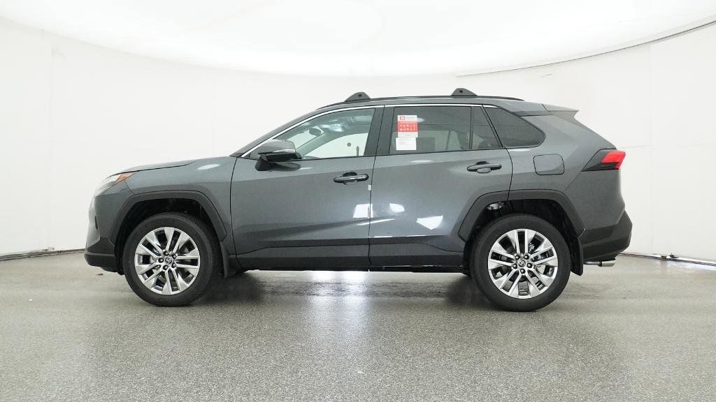 Thumbnail: 2025 Toyota RAV4 - 28