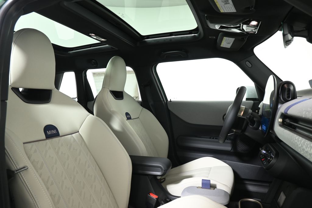 2025 MINI Cooper Hardtop S 22
