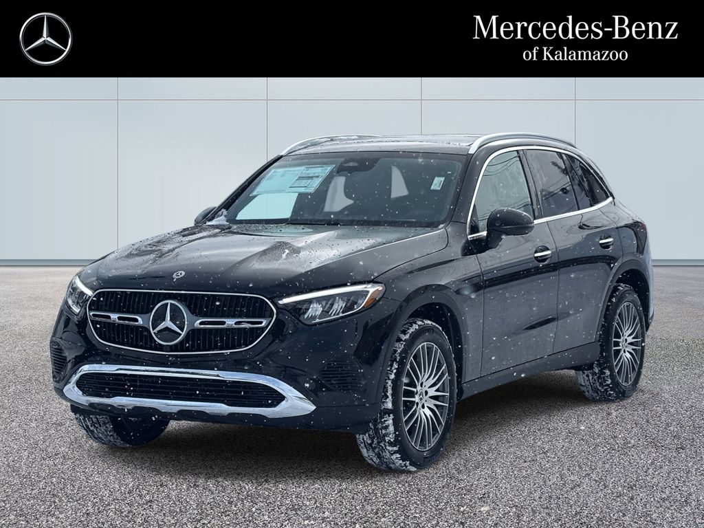 2026 Mercedes-Benz GLC 300 4MATIC