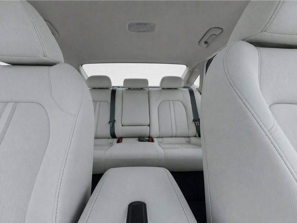 Used 2023 Red Hyundai SEL image 16
