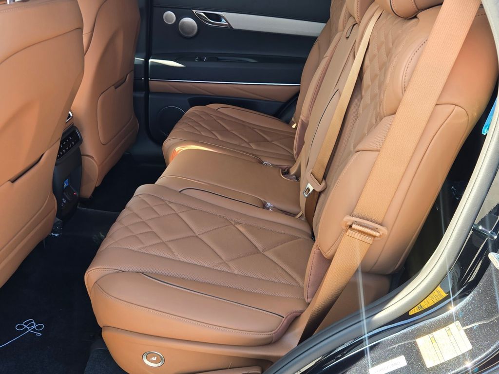 2026 Genesis GV80 - $81,953