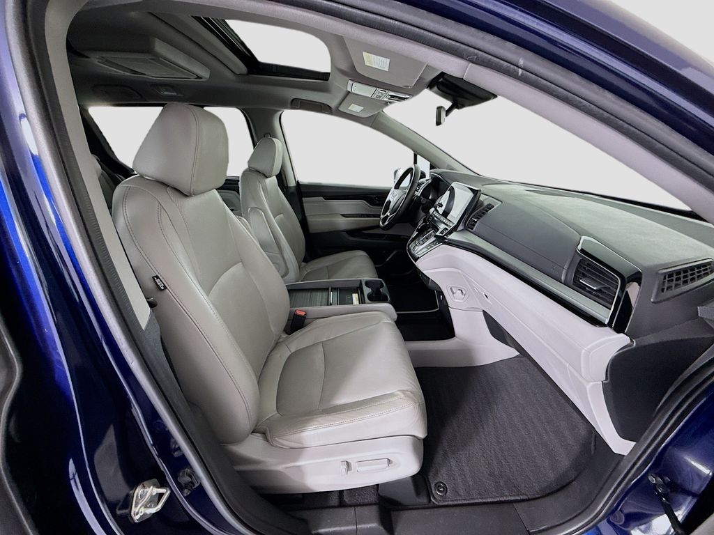 Thumbnail: 2020 Honda Odyssey - 20