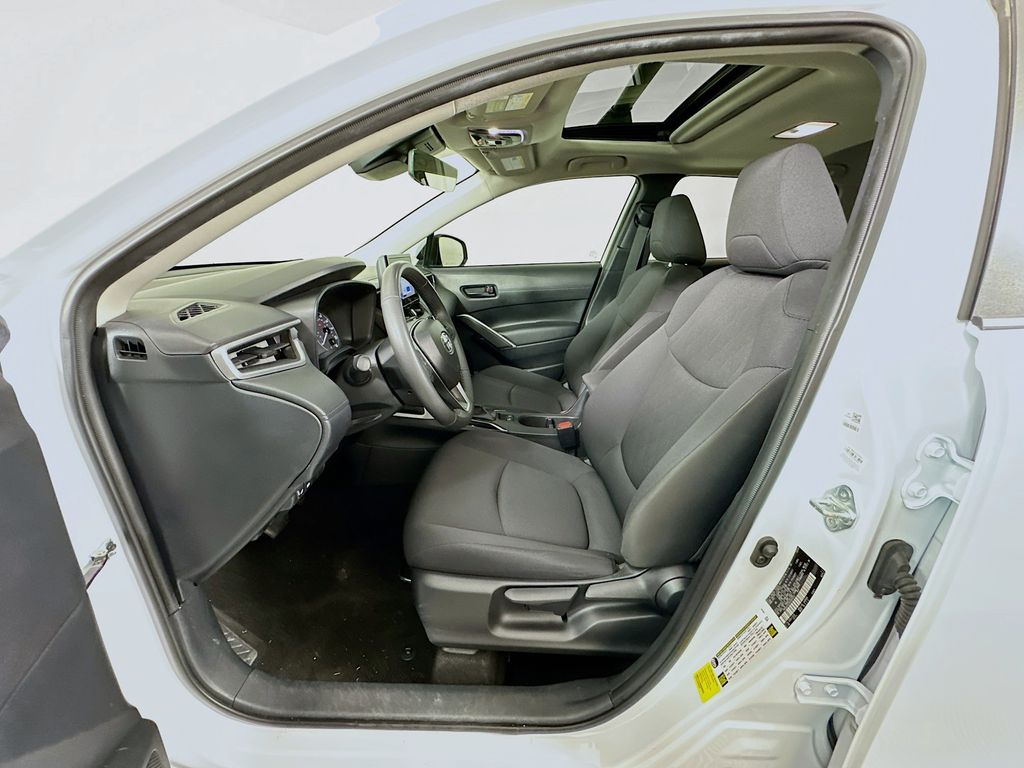 Thumbnail: 2024 Toyota Corolla Cross - 20