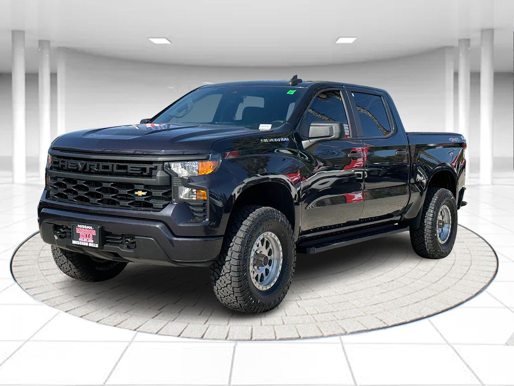 2022 Chevrolet Silverado 1500 Custom