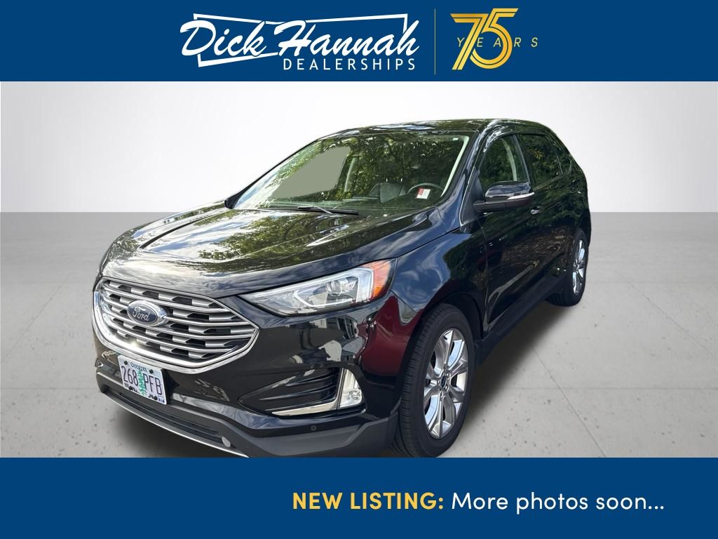 2022 Ford Edge Titanium