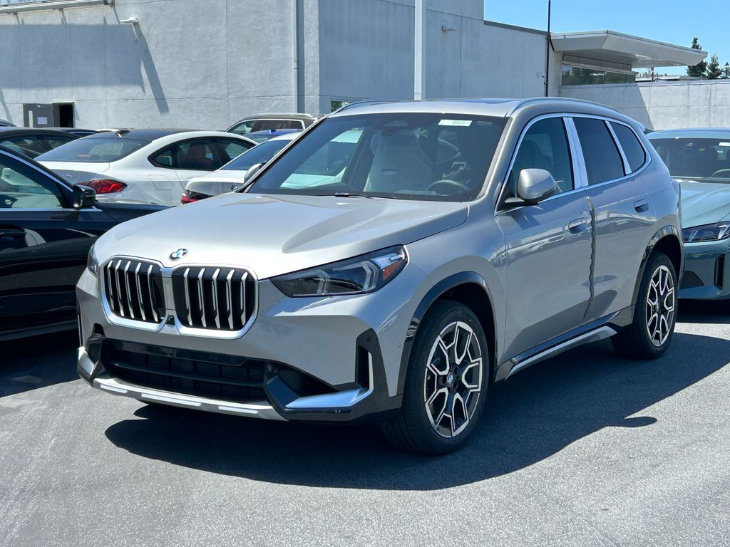 Thumbnail: 2025 BMW X1 - 2