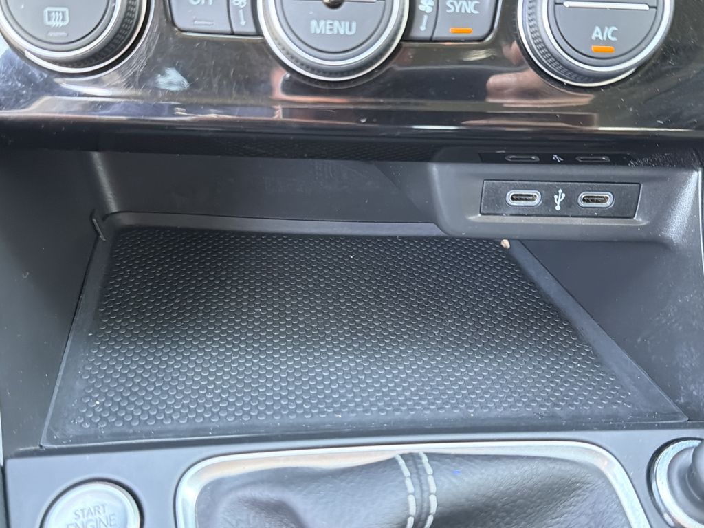 Used 2022 Volkswagen Jetta Sedan