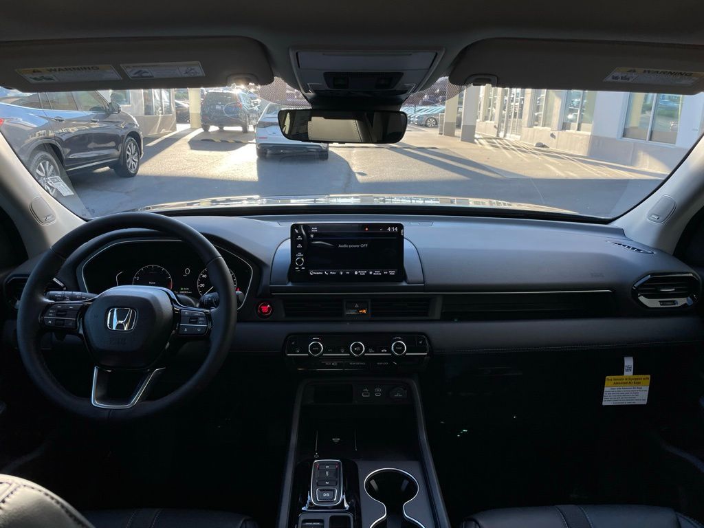 Thumbnail: 2025 Honda Pilot - 10